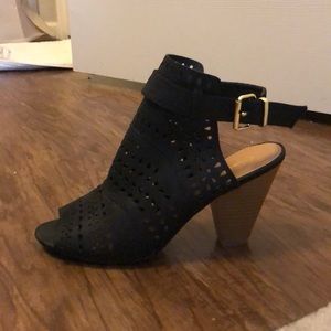 Ankle booties